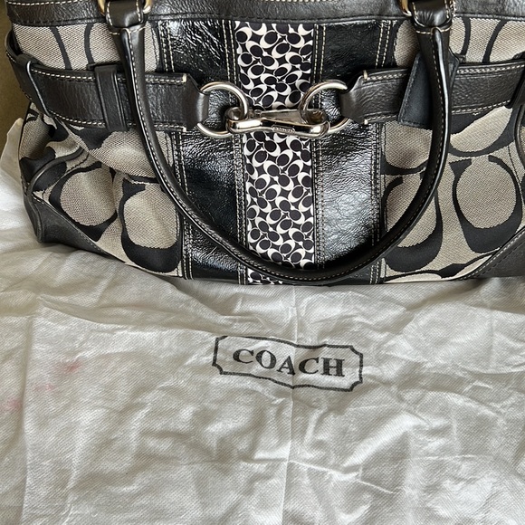 Coach Signature Hampden Bag - Picture 6 of 6